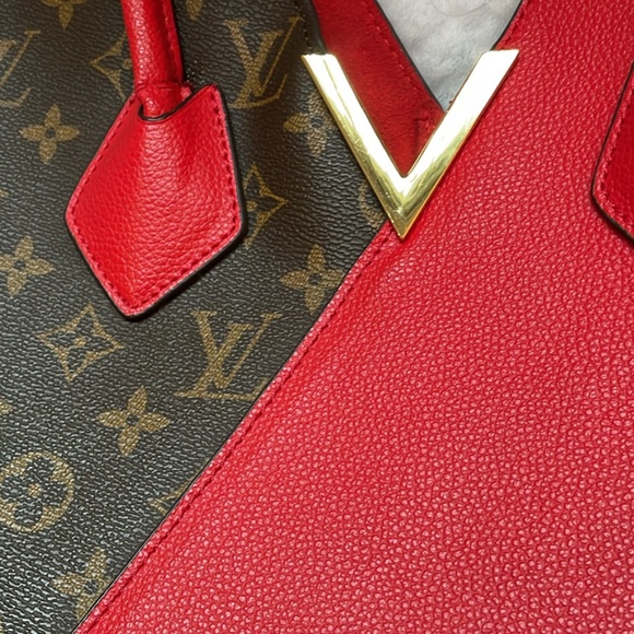 Louis Vuitton Kimono Handbag - Picture 7 of 9